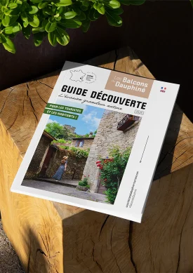 Couverture du guide touristique 2026 des Balcons du Dauphiné, en Isère